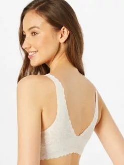 Sloggi Sans Armatures Soutien-gorge Invisible Soutien-gorge Femme Crème -Magasin SloggiPas Cher 1f827b8e903c4dfc052aa0ba90532b94