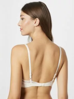 Sloggi Triangles Triangle Soutien-gorge GO Femme Crème 5 Sloggi Triangles Triangle Soutien-gorge GO Femme Crème -Magasin SloggiPas Cher 54f985fcfeaf1b3ed00e00c8c806b766